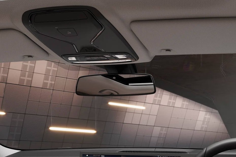 BMW 3 Series 330Li M Sport